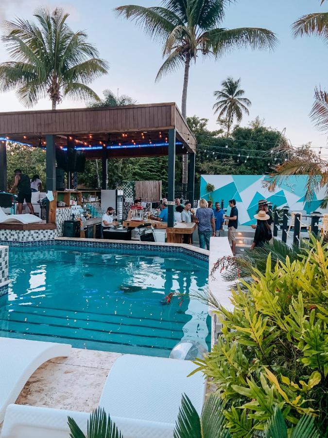 Aqua Marina Beach Club Rincon Exterior photo